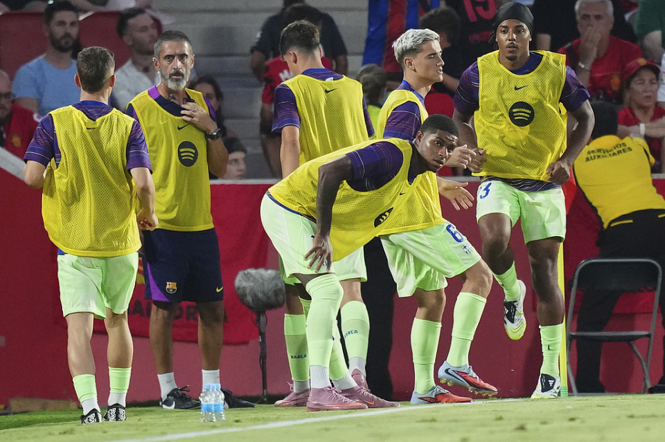 跟阿莫林闹, 表阿斯顿维, tWzQe 跟阿莫林闹, 表阿斯顿维, tWzQe