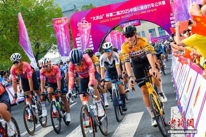 融入汉服展 融入汉服展